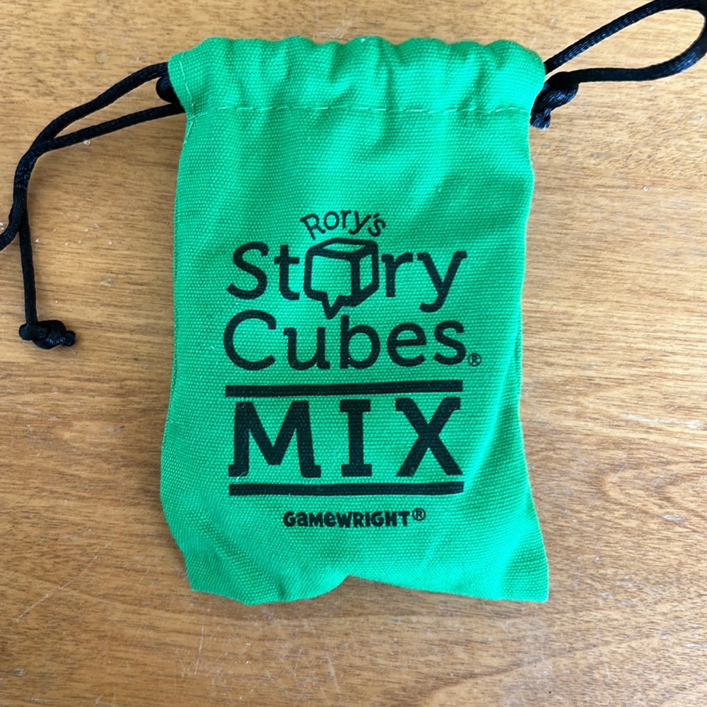 Rory's story cubes mix